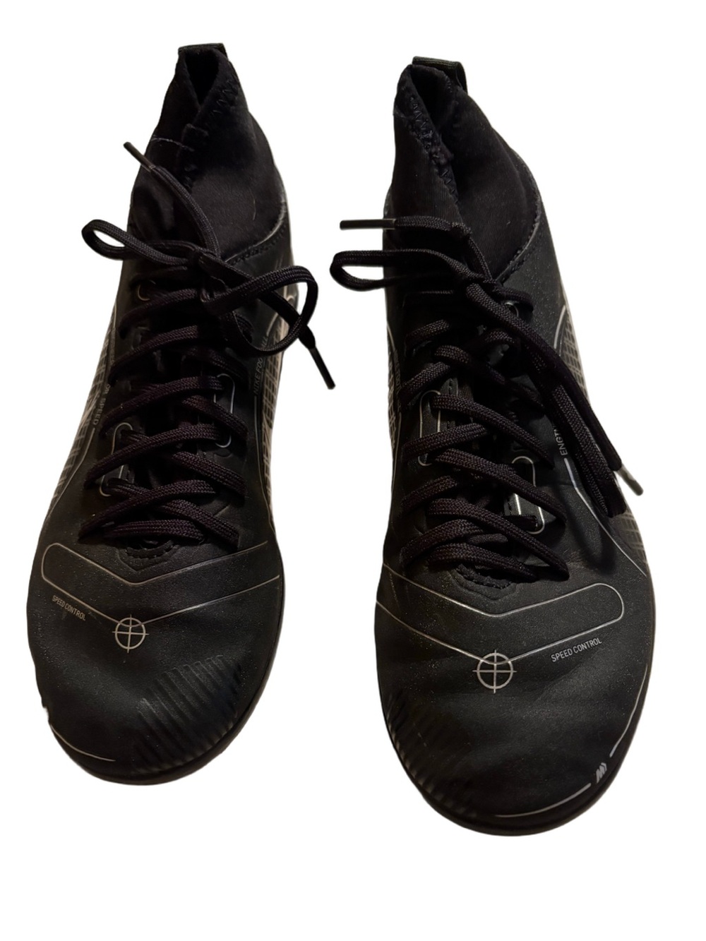 Boys Nike Black Outdoor Soccer Cleats Size 3